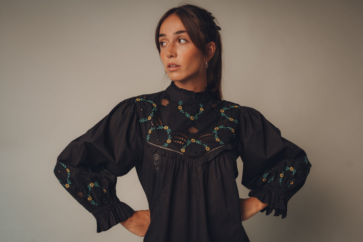 Daisy Short Dress - Pack of 3 (1S-1M-1L)